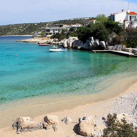 Seaside Secluded Kanica, - 24043 דירה *