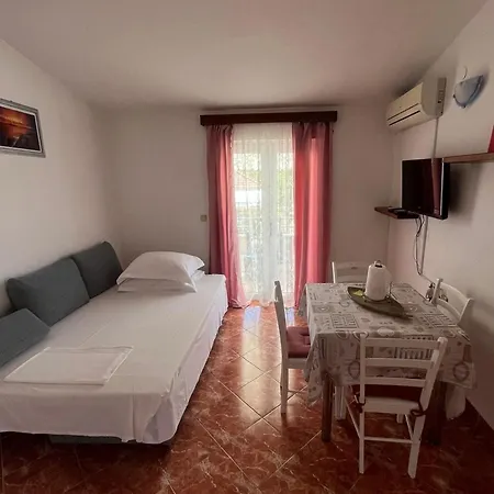 Apartmán Seaside Secluded Kanica, - 24043 *