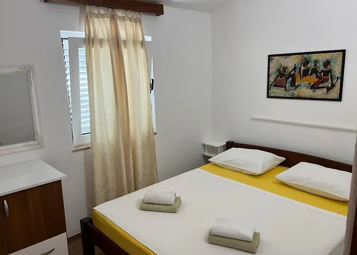 Seaside Secluded Kanica, - 24043 * Rogoznica (Sibenik-Knin)