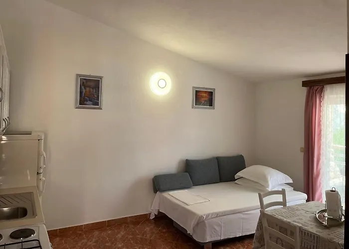 Appartement Seaside Secluded Kanica, - 24043 *